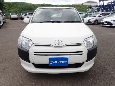 TOYOTA SUCCEED