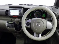 Цена авто Honda N-Box с аукционов Японии, номер кузова JF2, пробег 84 000, оценка 4