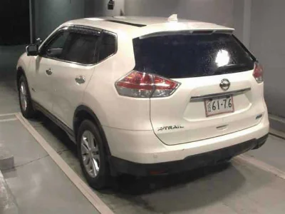 NISSAN X-TRAIL