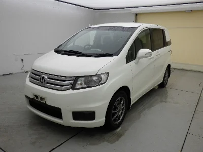 HONDA FREED SPIKE