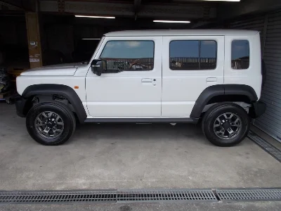 SUZUKI JIMNY NOMADE