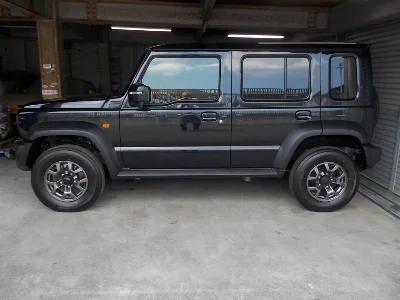 SUZUKI JIMNY NOMADE