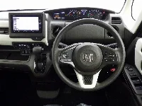 Цена авто Honda N-Box с аукционов Японии, номер кузова JF4, пробег 32 000, оценка 3