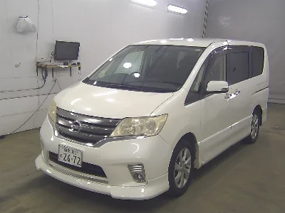 NISSAN SERENA