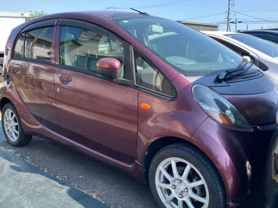 MITSUBISHI I