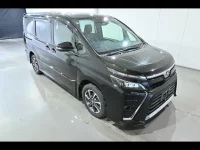 Цена авто Toyota Voxy с аукционов Японии, номер кузова ZRR85W, пробег 58 000, оценка 2