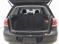 Цена авто Volkswagen Golf с аукционов Японии, номер кузова 1KCAX, пробег 76 000, оценка 2