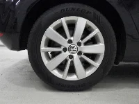 Цена авто Volkswagen Golf с аукционов Японии, номер кузова 1KCAX, пробег 76 000, оценка 2