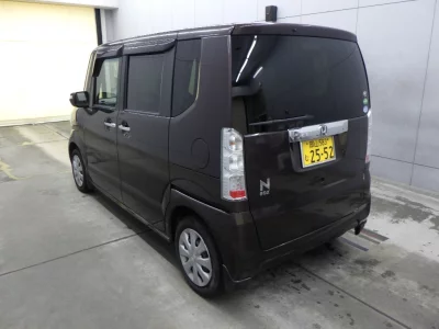 HONDA N BOX
