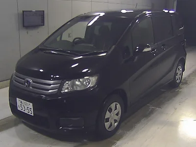 HONDA FREED SPIKE