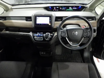 HONDA FREED+