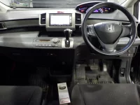 Цена авто Honda Freed с аукционов Японии, номер кузова GB3, пробег 187 000, оценка 6
