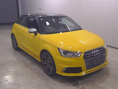 AUDI S1