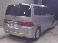 Цена авто Honda Stepwgn с аукционов Японии, номер кузова RG1, пробег 143 000, оценка 2