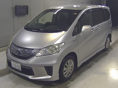 HONDA FREED