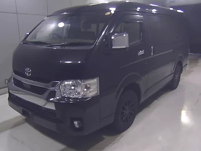 TOYOTA HIACE