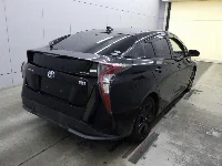 Цена авто Toyota Prius с аукционов Японии, номер кузова ZVW50, пробег 86 000, оценка 6