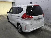 Цена авто Honda Freed с аукционов Японии, номер кузова GB7, пробег 45 000, оценка 6