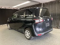 Цена авто Toyota Sienta с аукционов Японии, номер кузова NHP170G, пробег 168 000, оценка 2