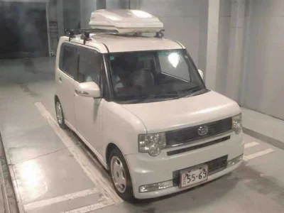 DAIHATSU MOVE CONTE