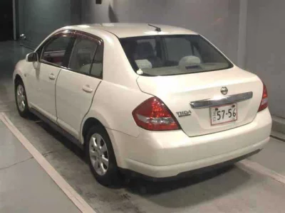 NISSAN TIIDA LATIO