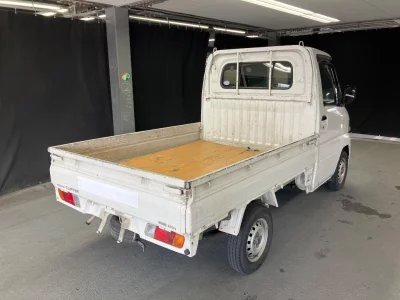 NISSAN CLIPPER TRUCK