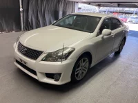 Цена авто Toyota Crown с аукционов Японии, номер кузова GRS200, пробег 127 000, оценка 6