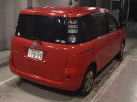 Цена авто Toyota Sienta с аукционов Японии, номер кузова NCP81G, пробег 249 000, оценка 4