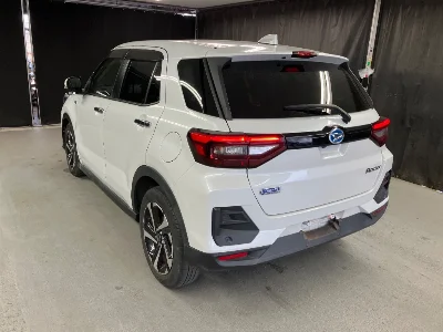 DAIHATSU ROCKY