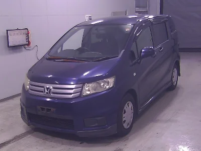 HONDA FREED SPIKE