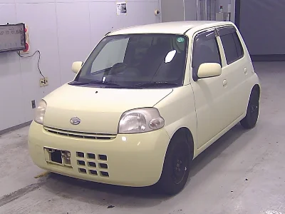 DAIHATSU ESSE