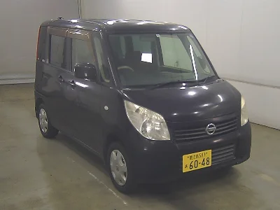 NISSAN ROOX