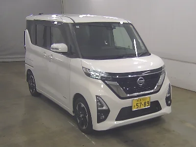 NISSAN ROOX