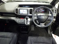 Цена авто Honda Stepwgn с аукционов Японии, номер кузова RK5, пробег 106 000, оценка 6
