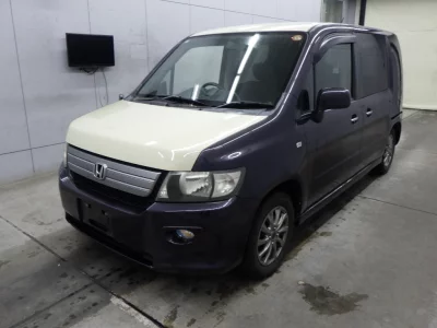 HONDA MOBILIO SPIKE