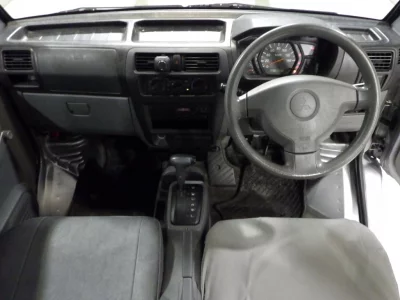 MITSUBISHI MINICAB