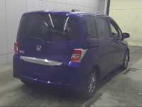 Цена авто Honda Freed с аукционов Японии, номер кузова GB3, пробег 92 000, оценка 2