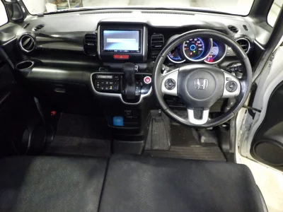 HONDA N BOX PLUS