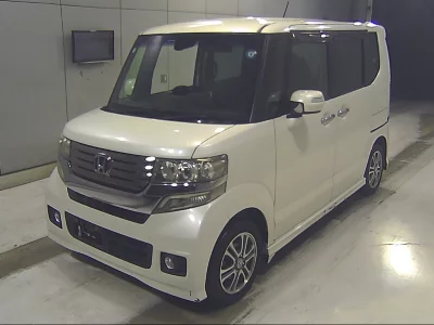HONDA N BOX PLUS