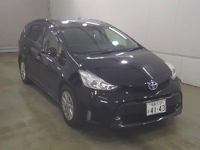 TOYOTA PRIUS ALPHA