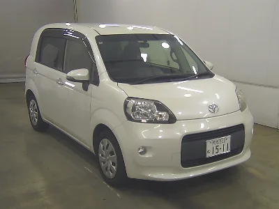 TOYOTA PORTE