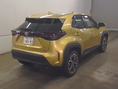 TOYOTA YARIS CROSS