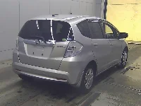 Цена авто Honda Fit с аукционов Японии, номер кузова GP1, пробег 129 000, оценка 2