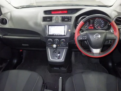NISSAN LAFESTA