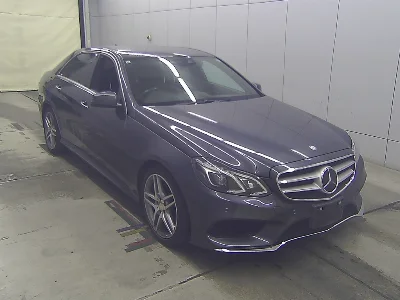 MERCEDES BENZ E CLASS
