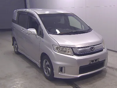 HONDA FREED SPIKE
