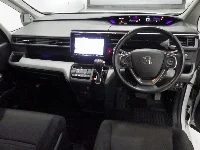 Цена авто Honda Stepwgn с аукционов Японии, номер кузова RP3, пробег 58 000, оценка 8