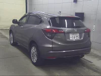 Цена авто Honda Vezel с аукционов Японии, номер кузова RU3, пробег 75 000, оценка 8