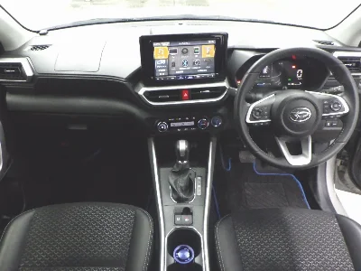 DAIHATSU ROCKY