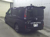 Цена авто Honda Stepwgn с аукционов Японии, номер кузова RP3, пробег 73 000, оценка 8